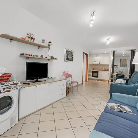 Appartement Firpo - With Sea View - Happy